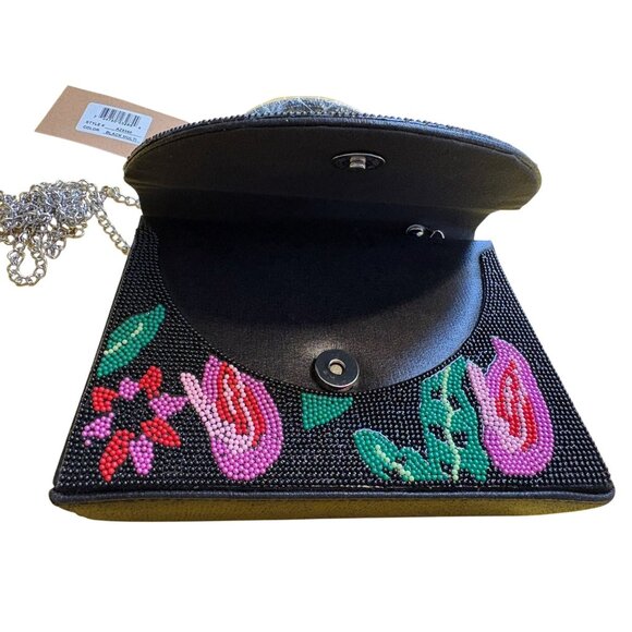 NWT Savanna Beaded Floral Black Handbag With Chain Strap & Top Handle - Picture 2 of 6